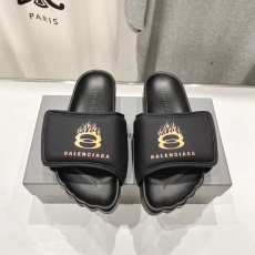 Balenciaga Slippers